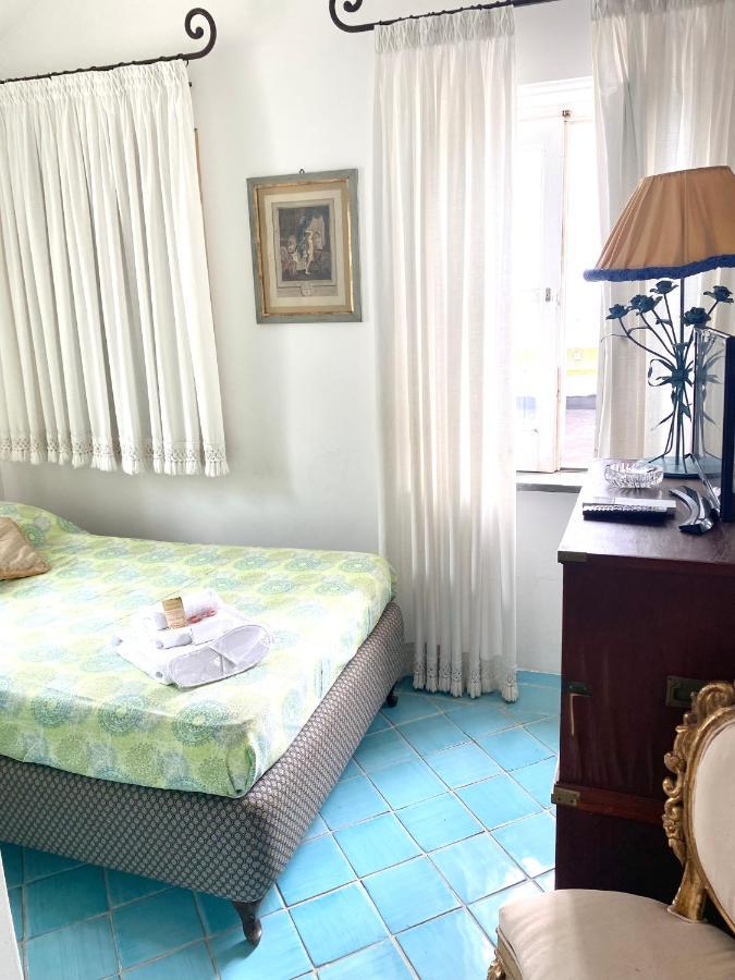 Bed and Breakfast Il Campanile Sulla Piazzetta Capri Exterior foto