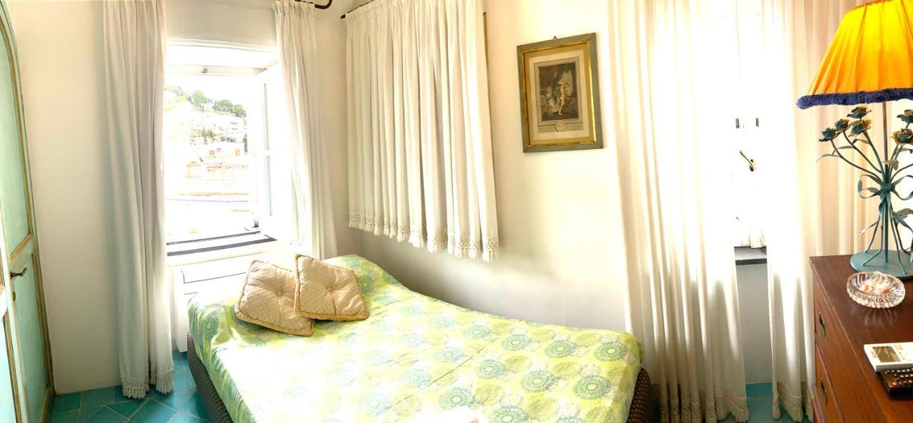 Bed and Breakfast Il Campanile Sulla Piazzetta Capri Exterior foto